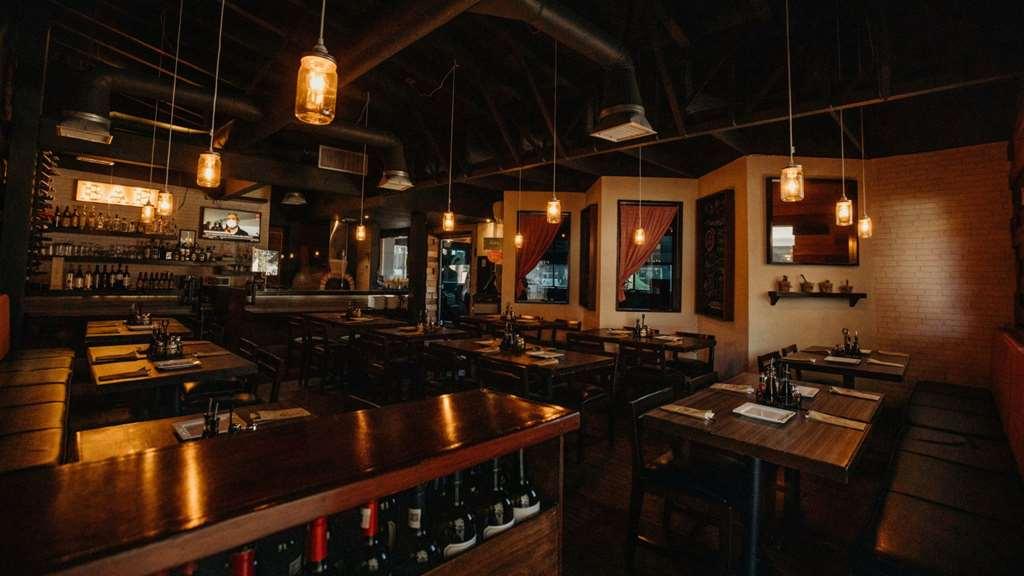 Hotel Calafia 멕시칼리 레스토랑 사진